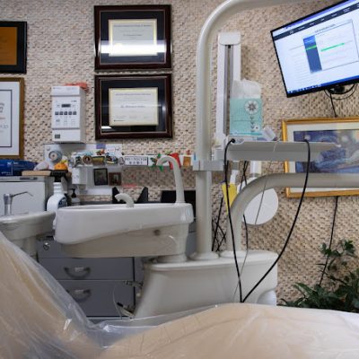 Treatment room - Contemporary & Esthetic Dentistry